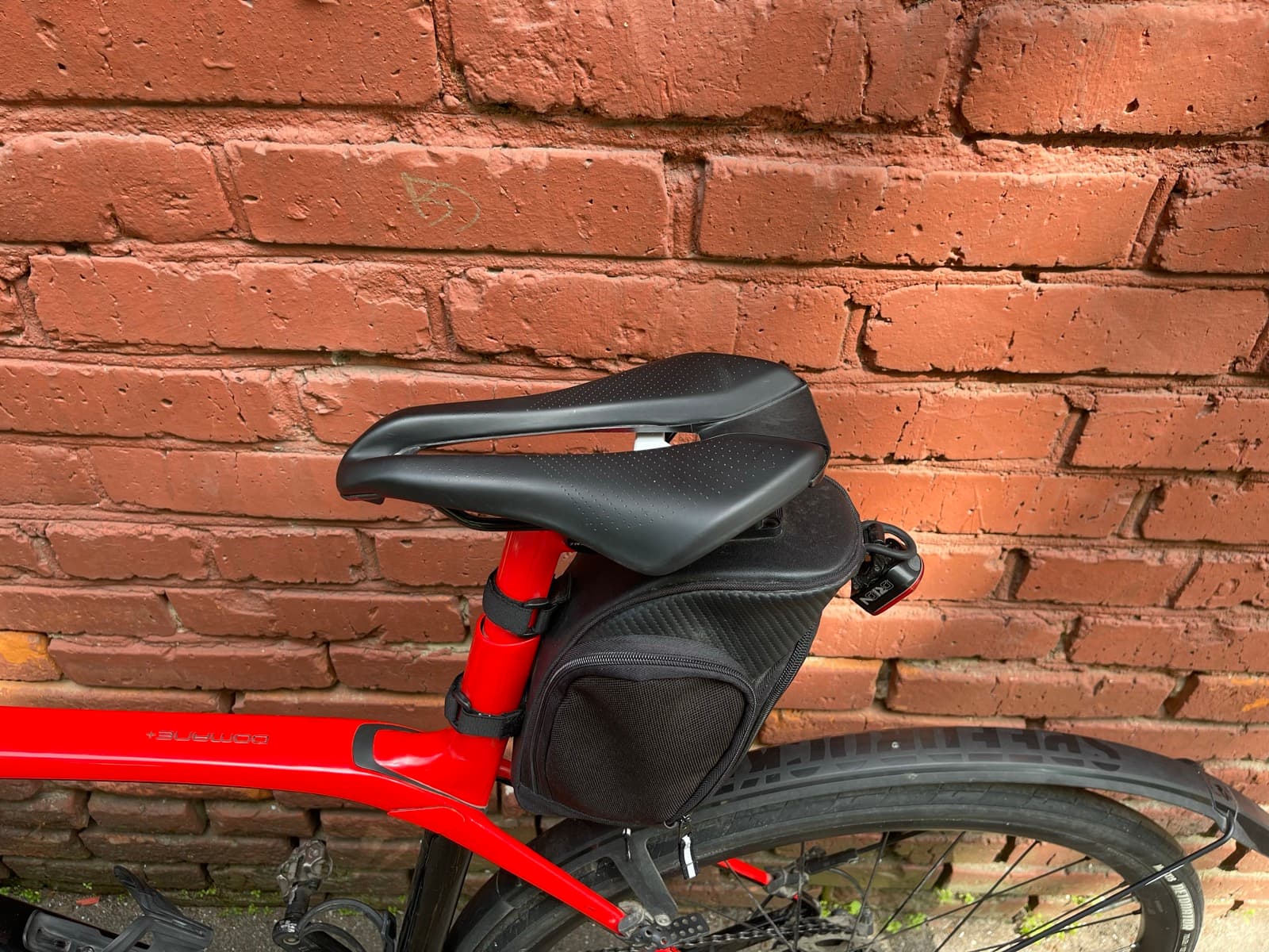 Trek Domane+ деталь IMG_2321